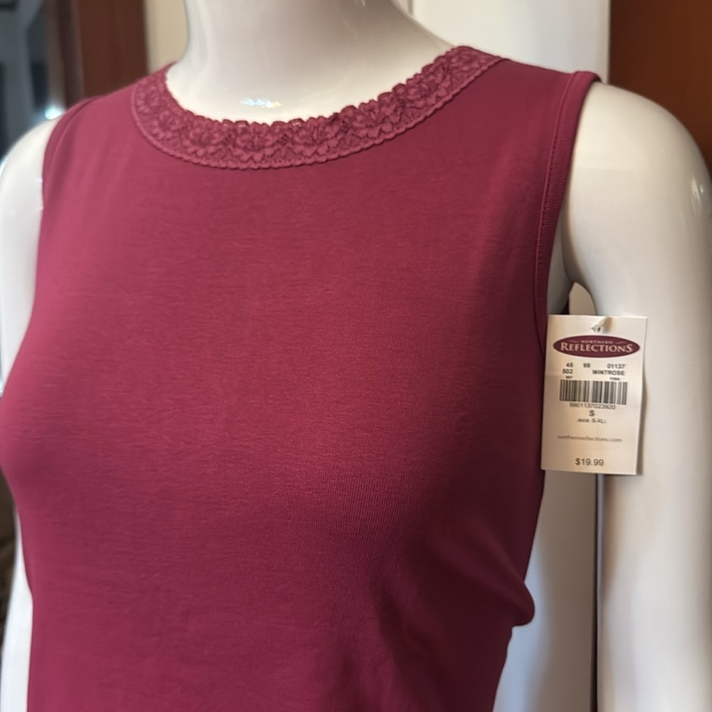 NWT northern reflections size small Pink Sleeveless Top